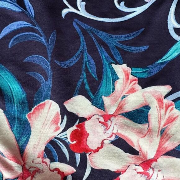 Carmen Marc Valvo One-Shoulder Cutout One-Piece Swimsuit size 8 NEW - Picture 12 of 13